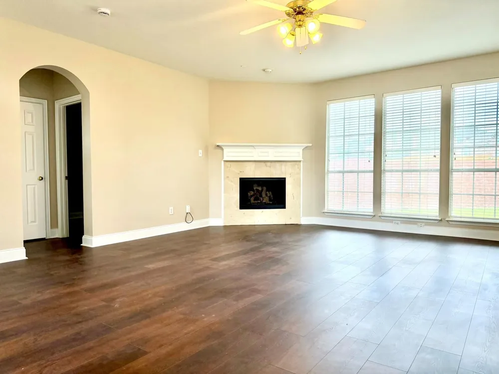 8300 Charleston Street Irving, TX 75063
