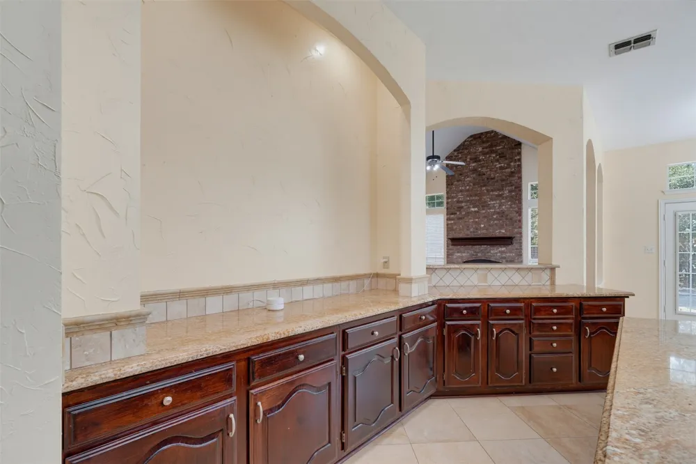 634 Oakbend Drive Coppell, TX 75019