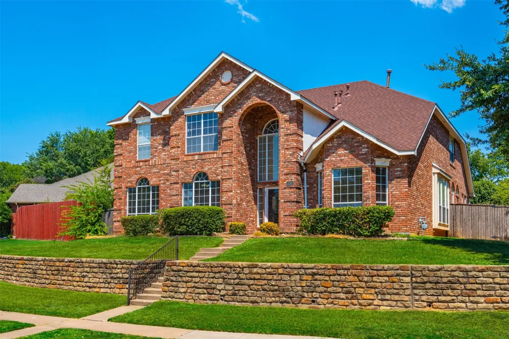 634 Oakbend Drive Coppell, TX 75019