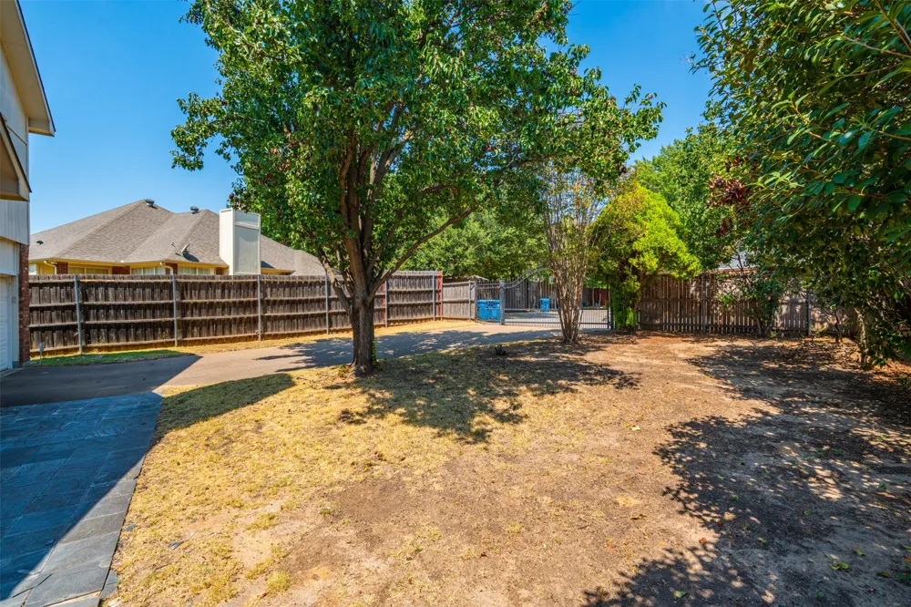 634 Oakbend Drive Coppell, TX 75019