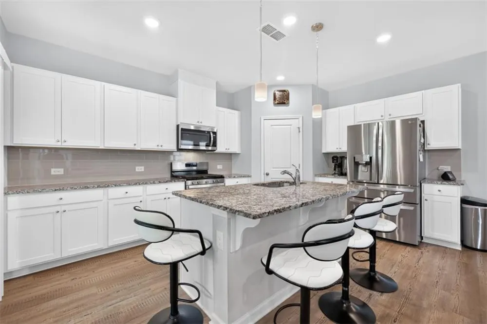 2021 Ecoland Drive Grayson, GA 30017