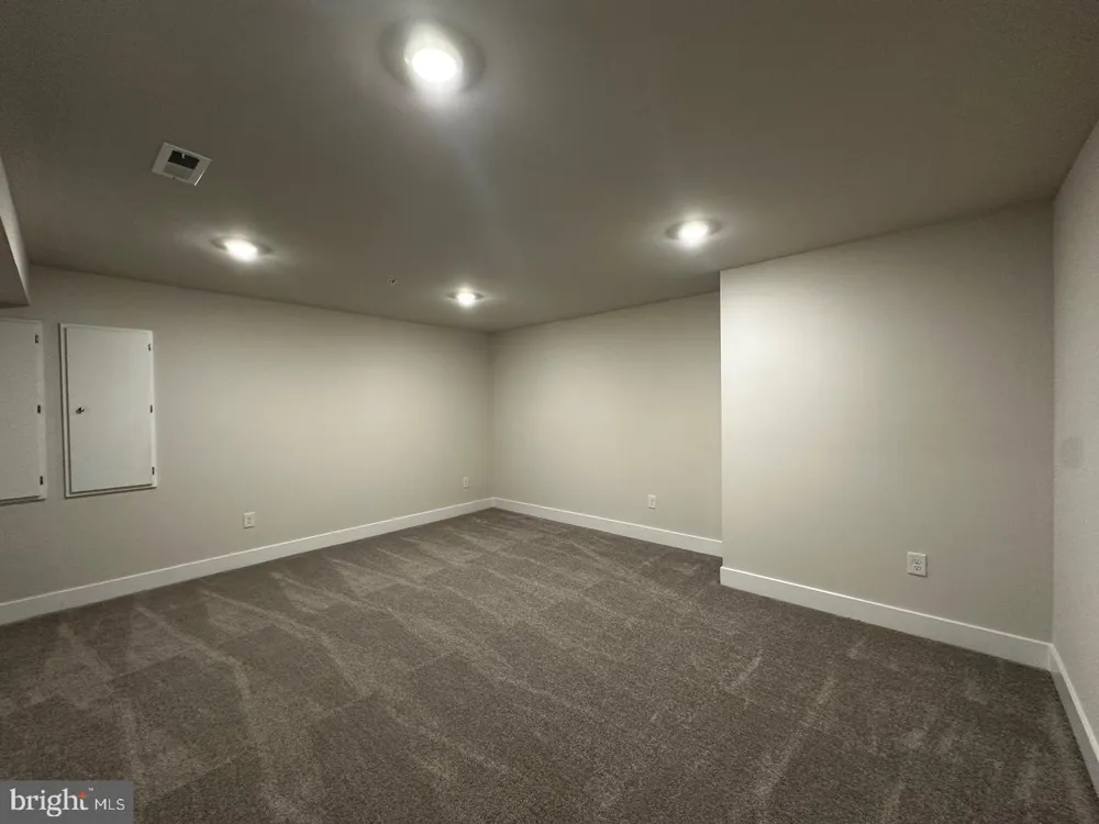 10872 CAPE BRETON CT La Plata, MD 20646