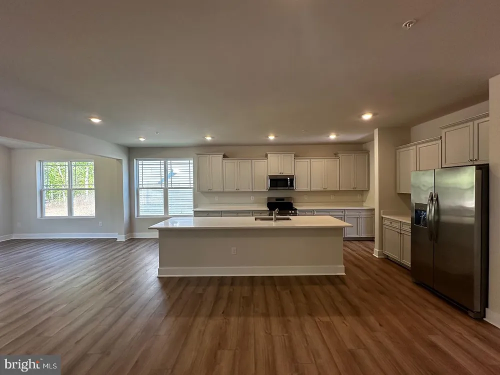 10872 CAPE BRETON CT La Plata, MD 20646