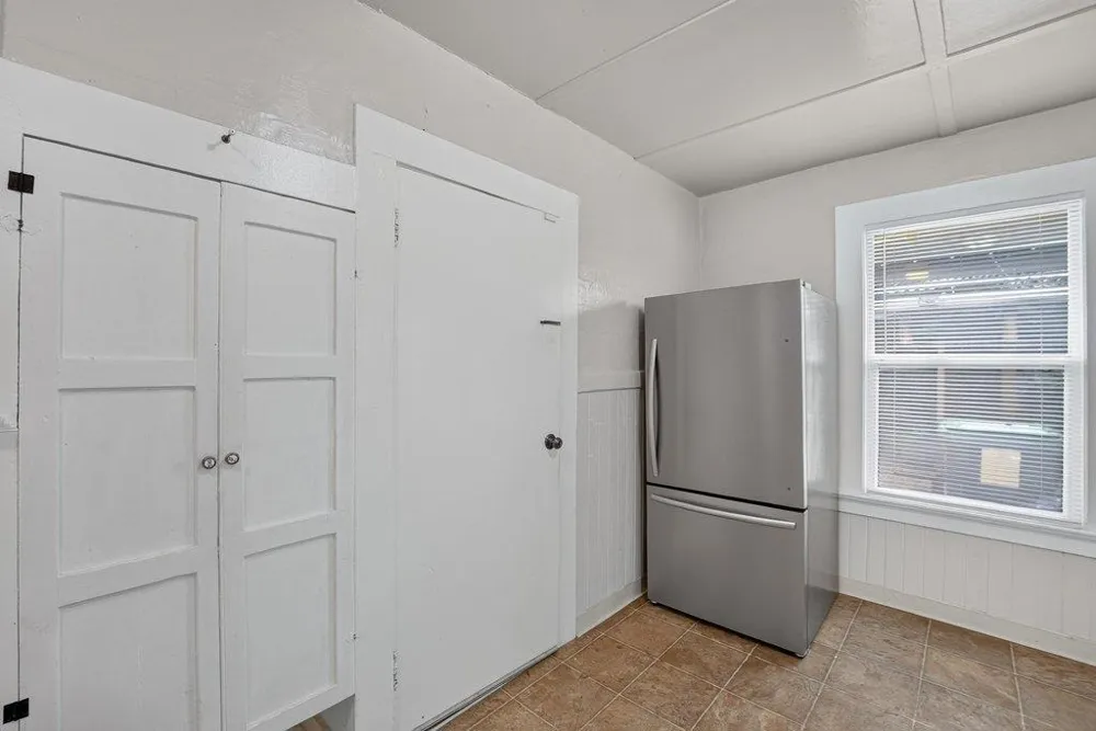 16 Stanford Street Watsonville, CA 95076
