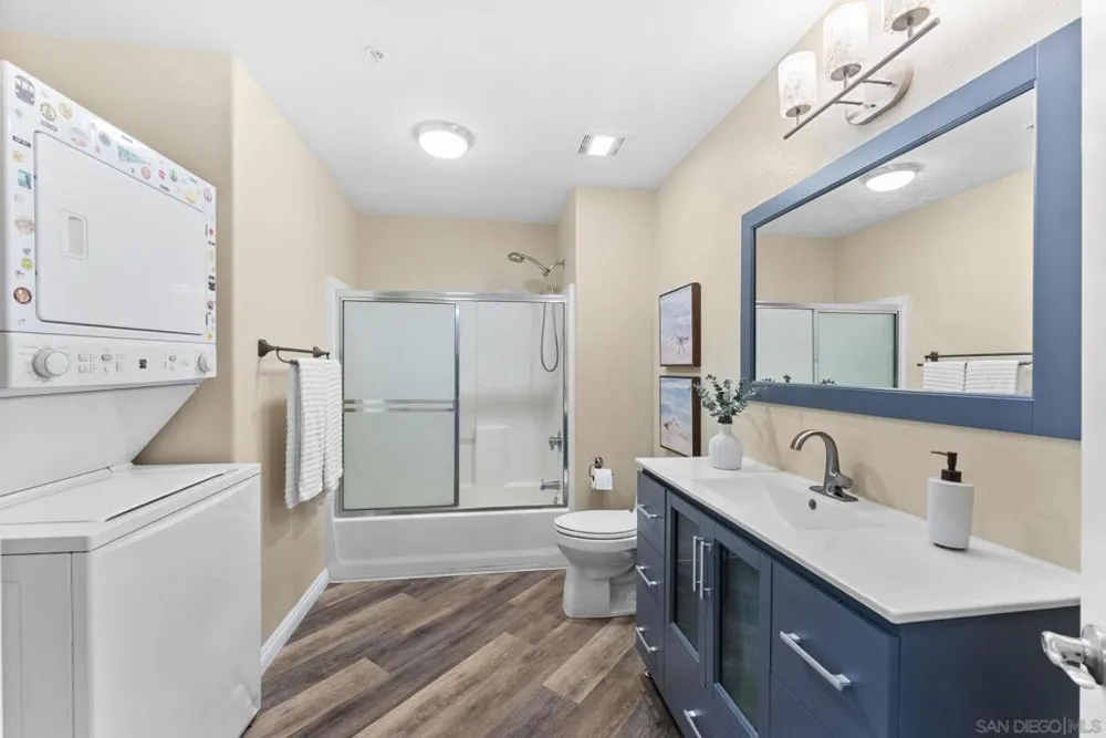 1100 Civic Center Dr #C25 Oceanside, CA 92054