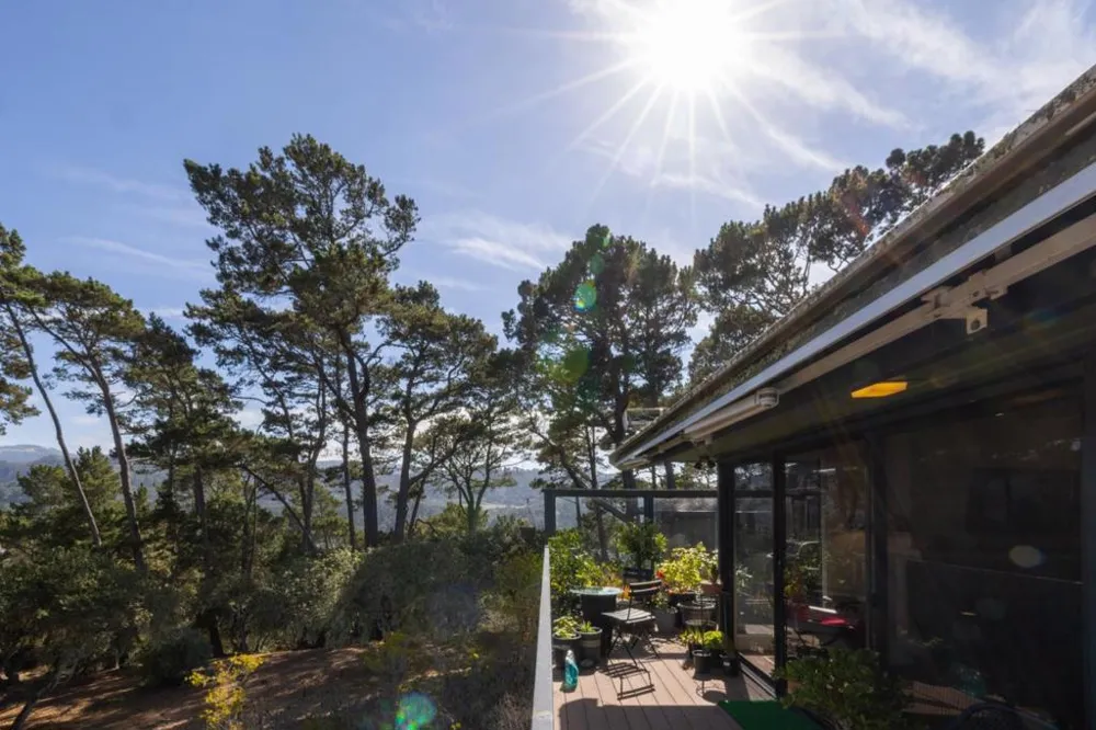 154 Del Mesa Carmel Carmel, CA 93923