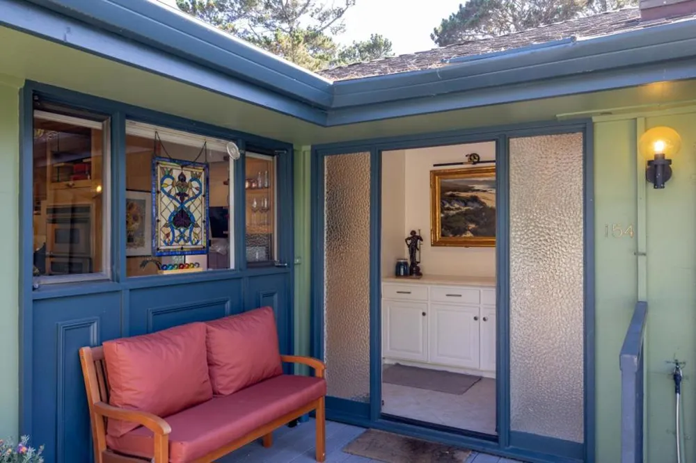 154 Del Mesa Carmel Carmel, CA 93923