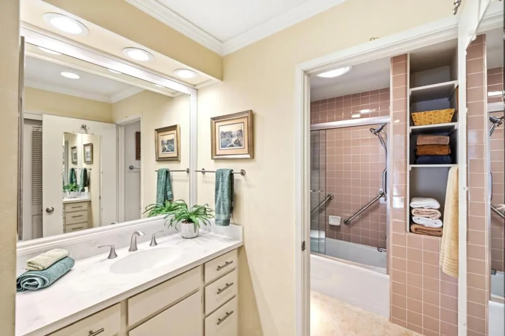 154 DEL MESA CARMEL Carmel, CA 93923