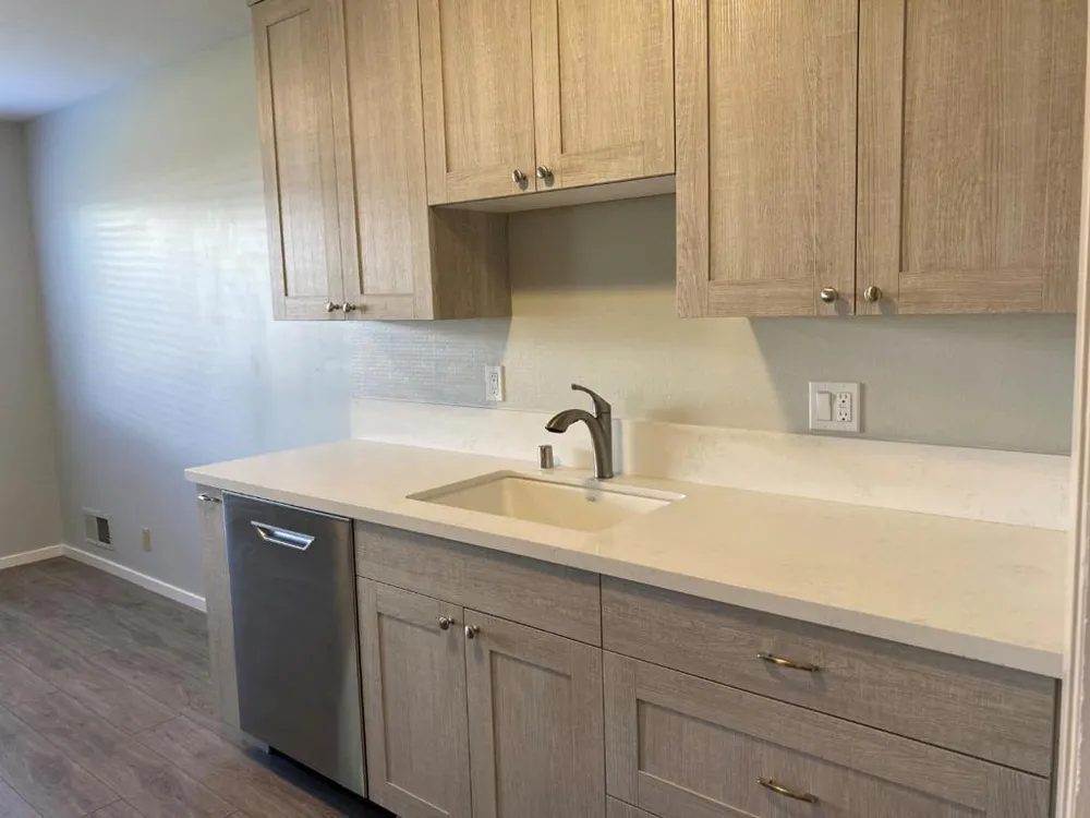 625 Comet Drive Foster City, CA 94404