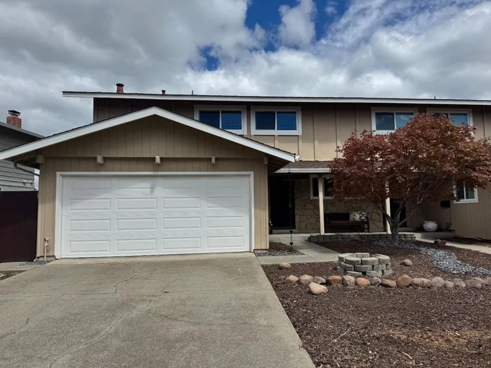 625 Comet Drive Foster City, CA 94404