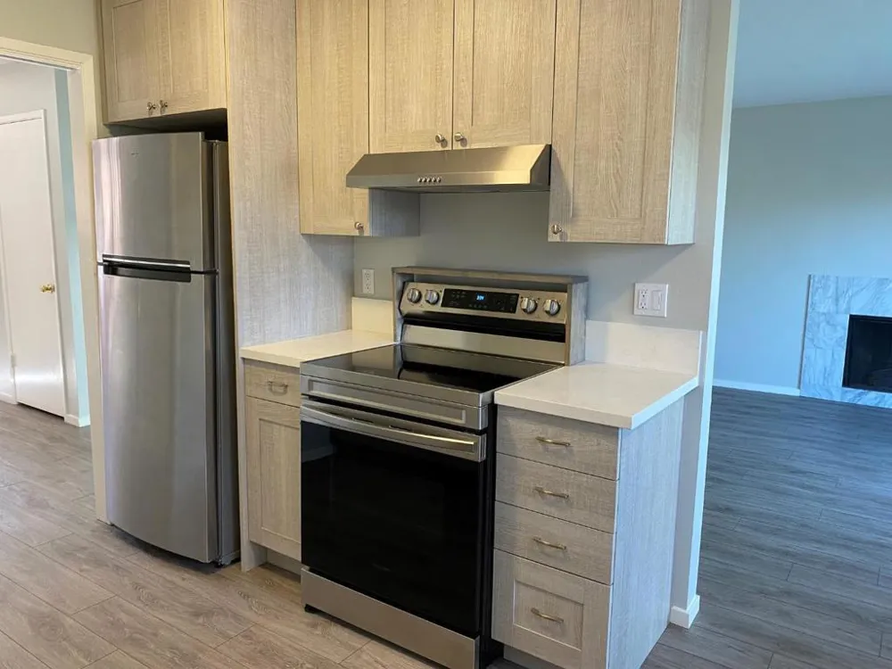 625 Comet Drive Foster City, CA 94404