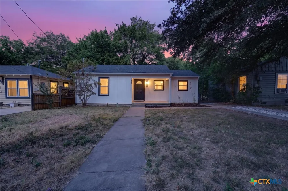 1208 S 26th Street Temple, TX 76501