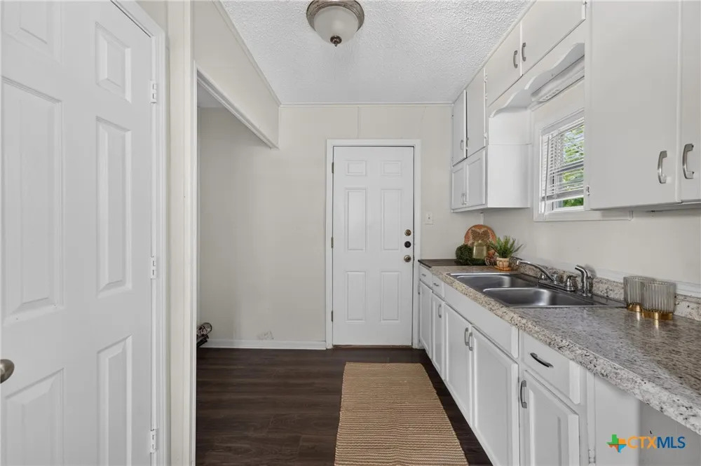 1208 S 26th Street Temple, TX 76501