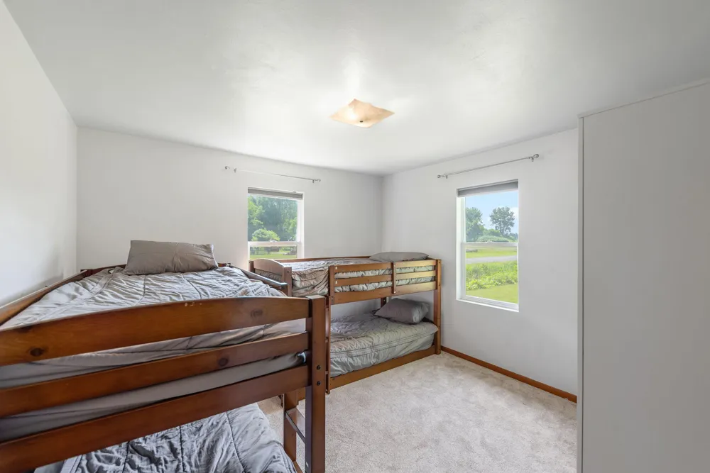 9962 Holden Road Baroda, MI 49101