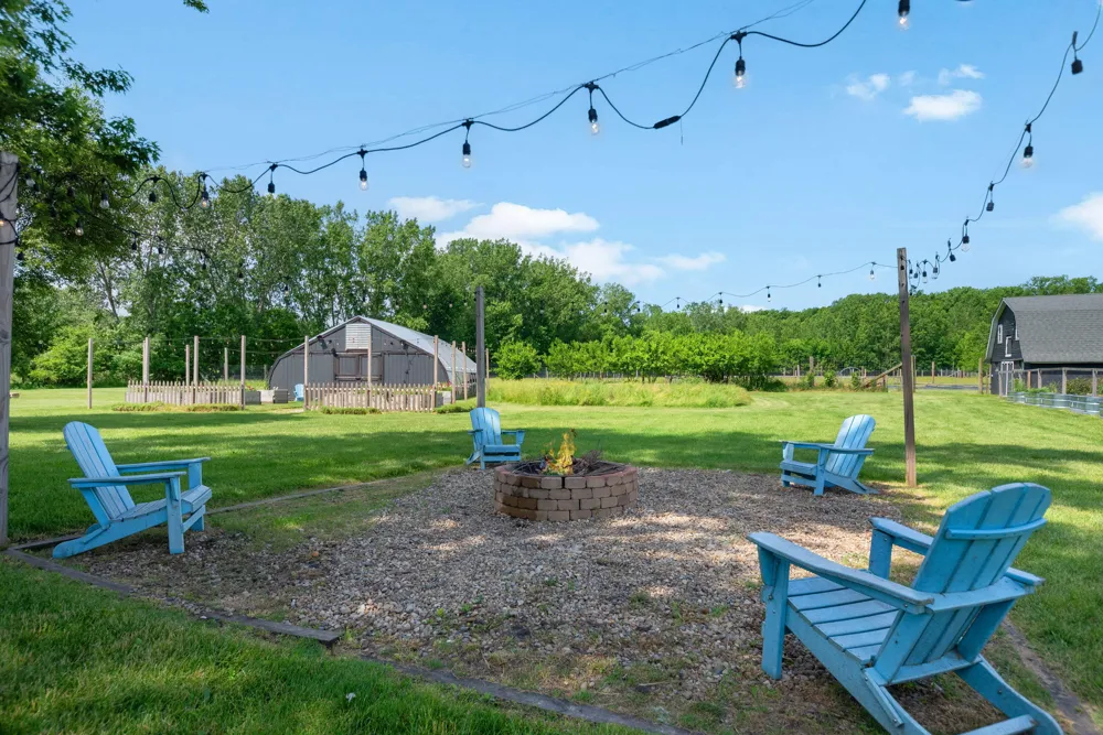9962 Holden Road Baroda, MI 49101