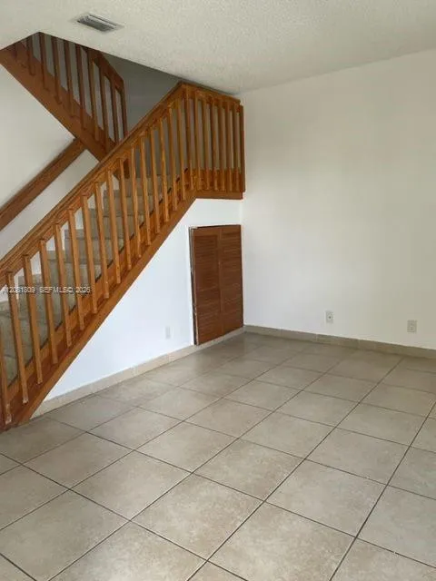835 NE 212th Ter #2 Miami, FL 33179