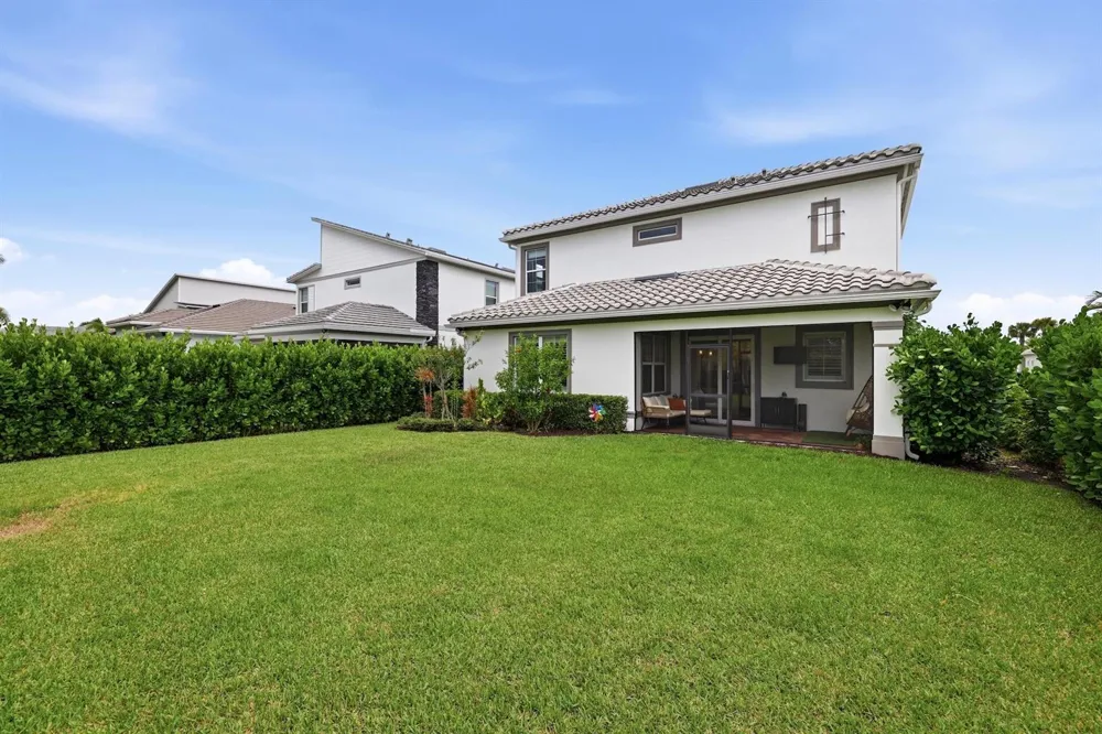 12530 Triumph Lane Palm Beach Gardens, FL 33412