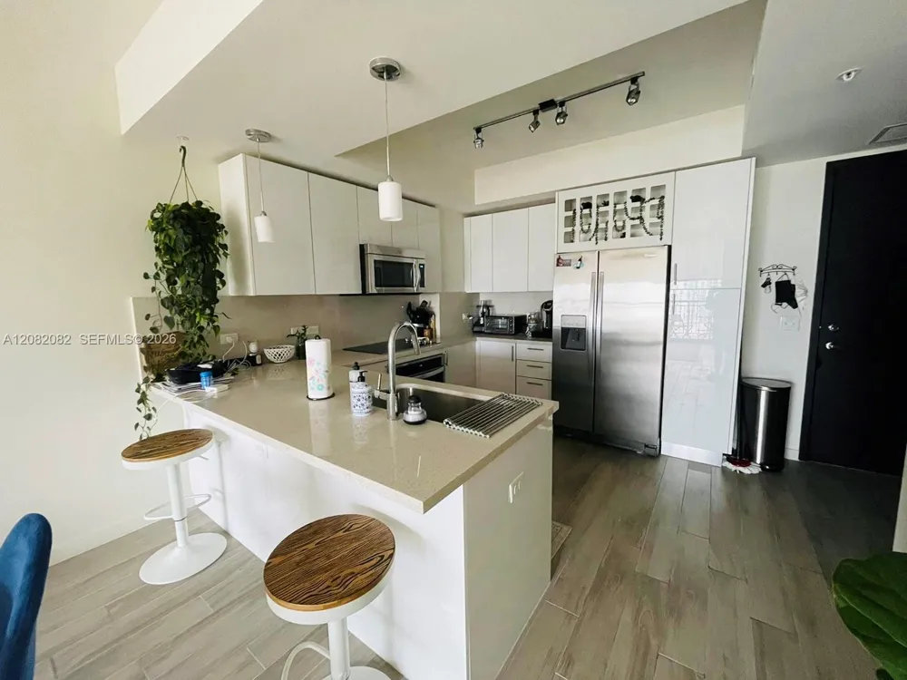 999 SW 1st AVE #2710 Miami, FL 33130