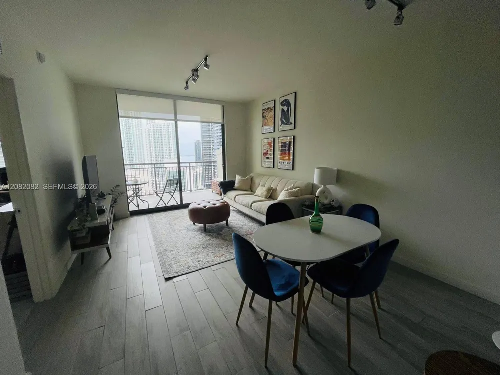 999 SW 1st AVE #2710 Miami, FL 33130