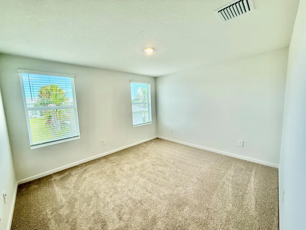 655 Salisbury Circle Fort Pierce, FL 34982
