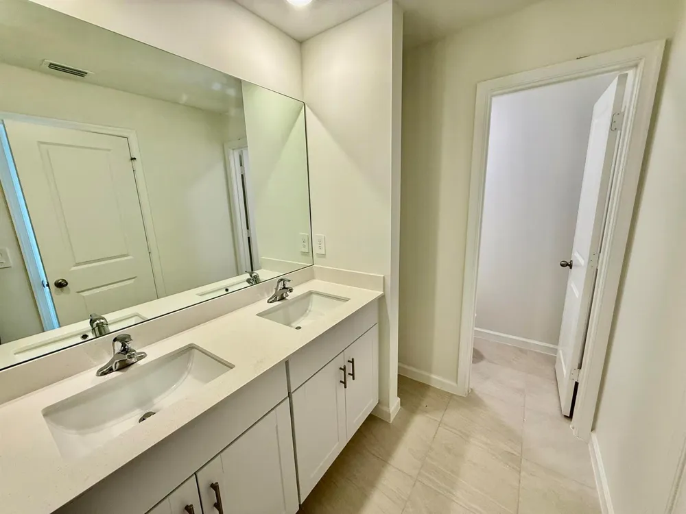 655 Salisbury Circle Fort Pierce, FL 34982