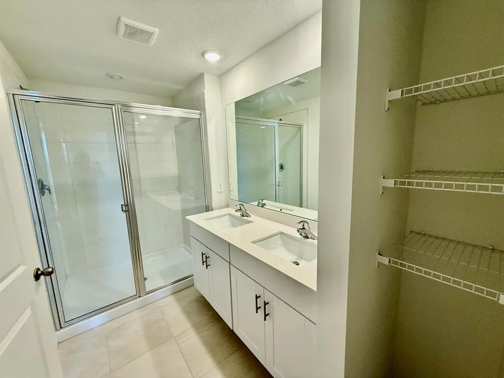 655 Salisbury Circle Fort Pierce, FL 34982