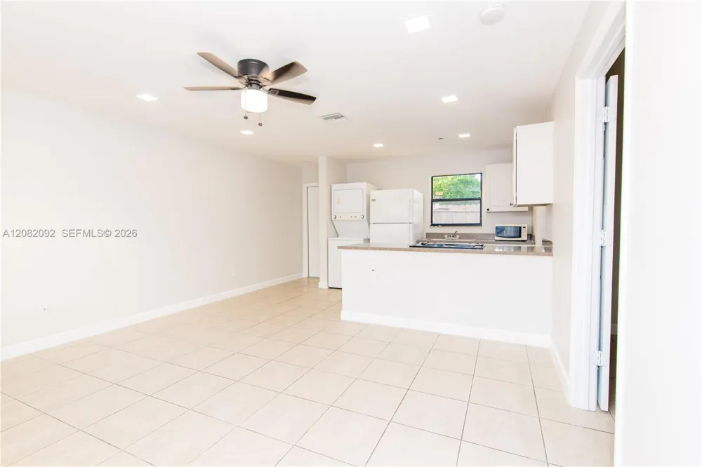 1804 My Pl West Palm Beach, FL 33417