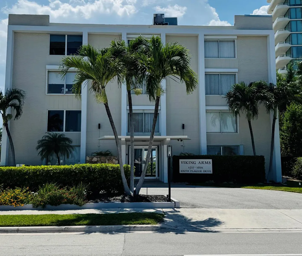 1527 S FLAGLER DRIVE #112F West Palm Beach, FL 33401