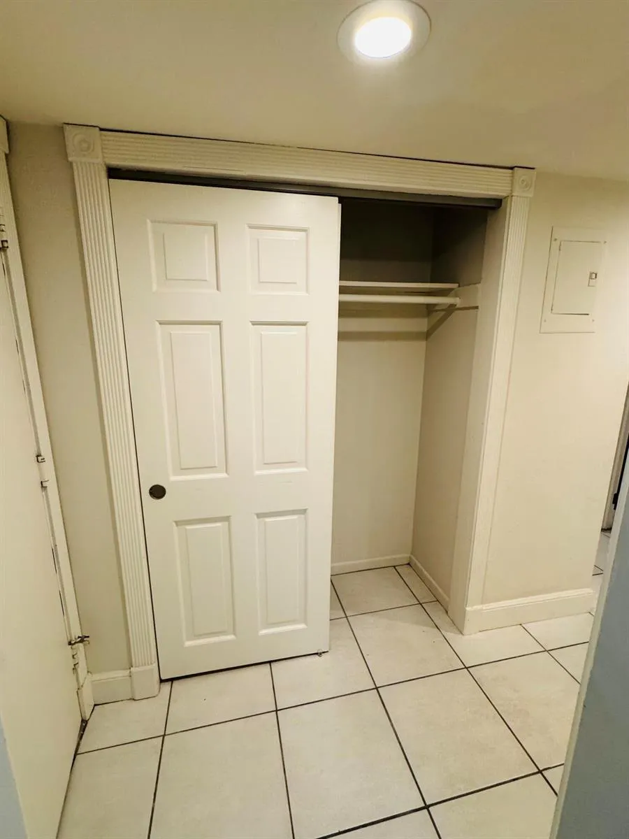 1527 S FLAGLER DRIVE #112F West Palm Beach, FL 33401