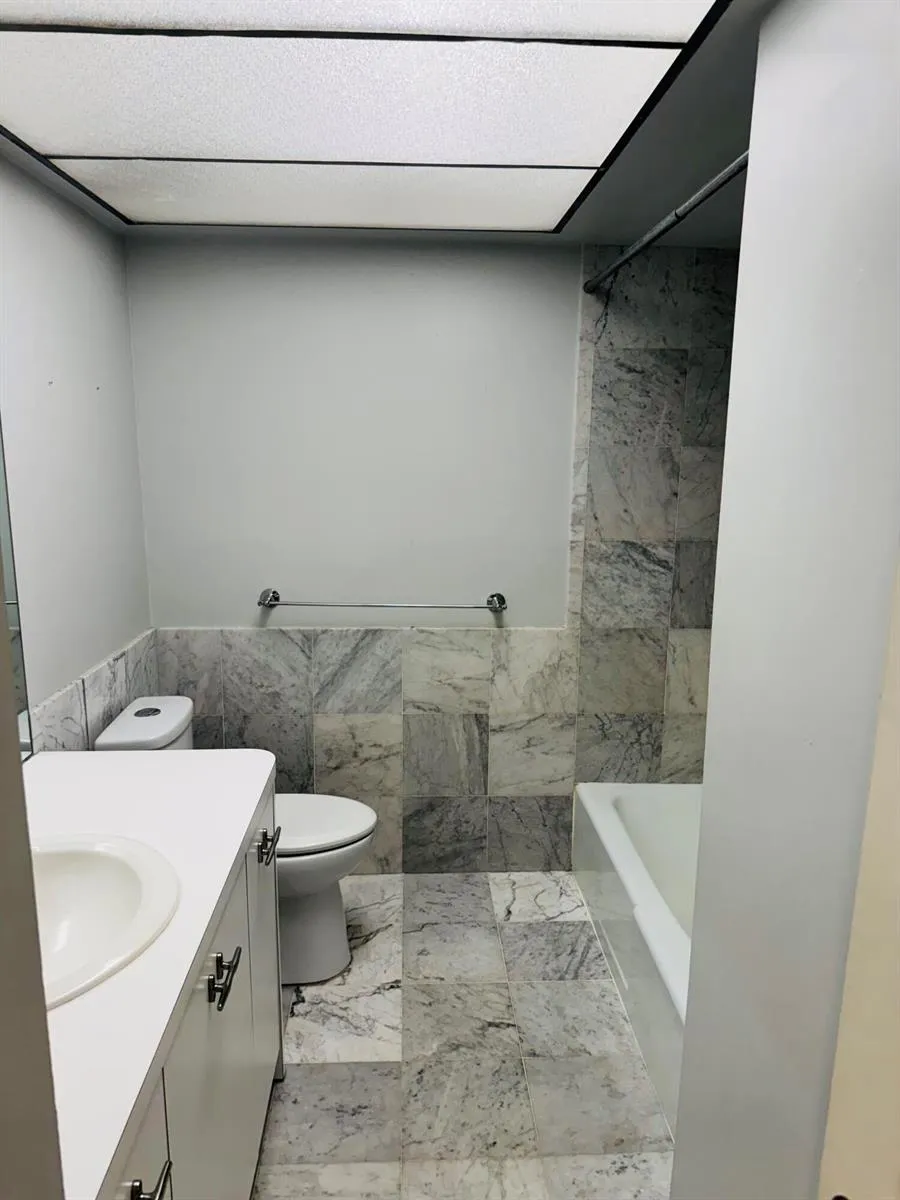 1527 S FLAGLER DRIVE #112F West Palm Beach, FL 33401