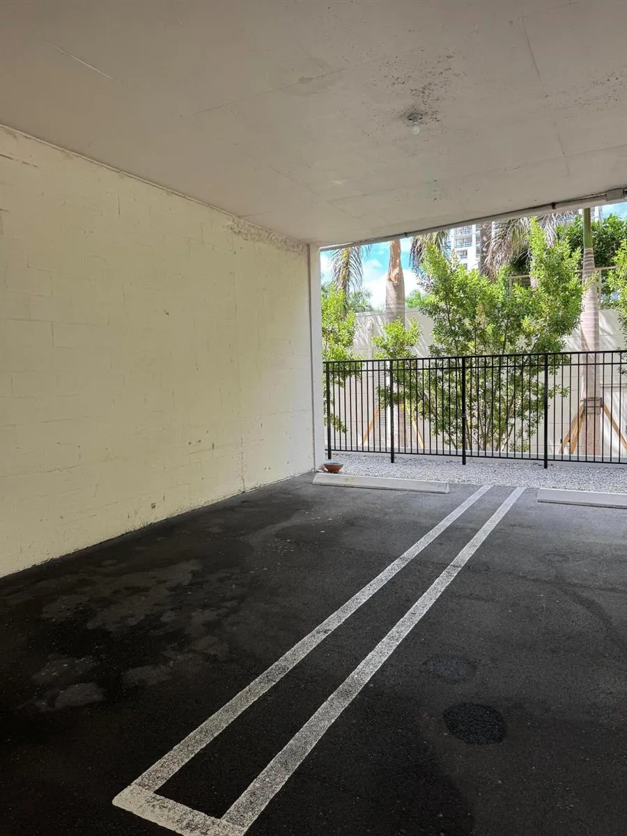 1527 S FLAGLER DRIVE #112F West Palm Beach, FL 33401