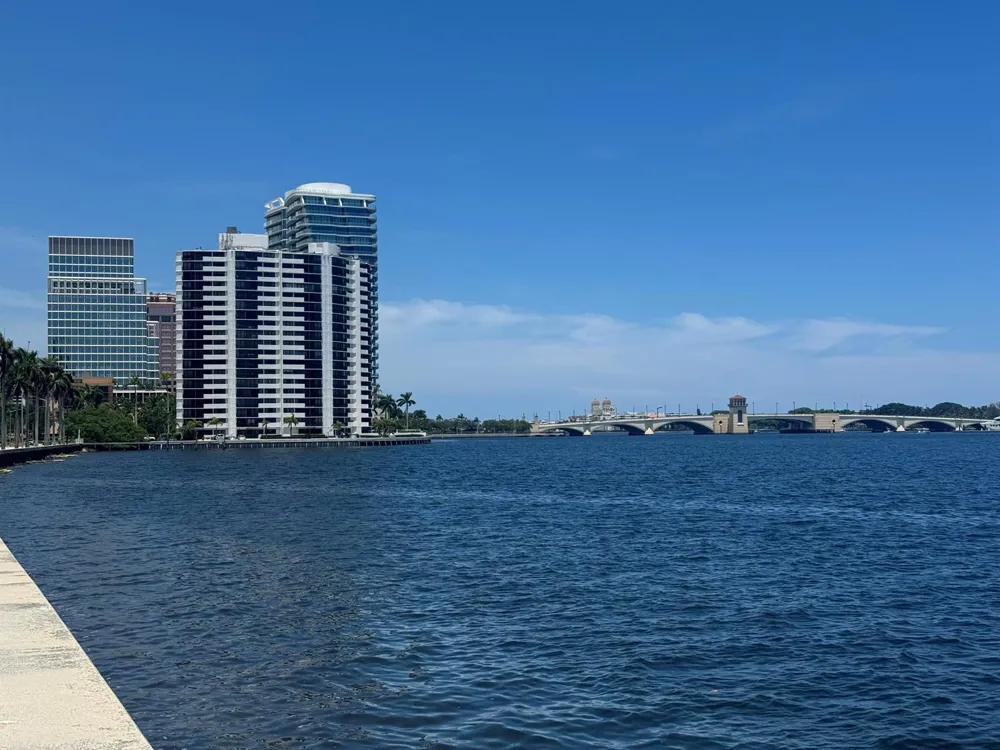 1527 S FLAGLER DRIVE #112F West Palm Beach, FL 33401