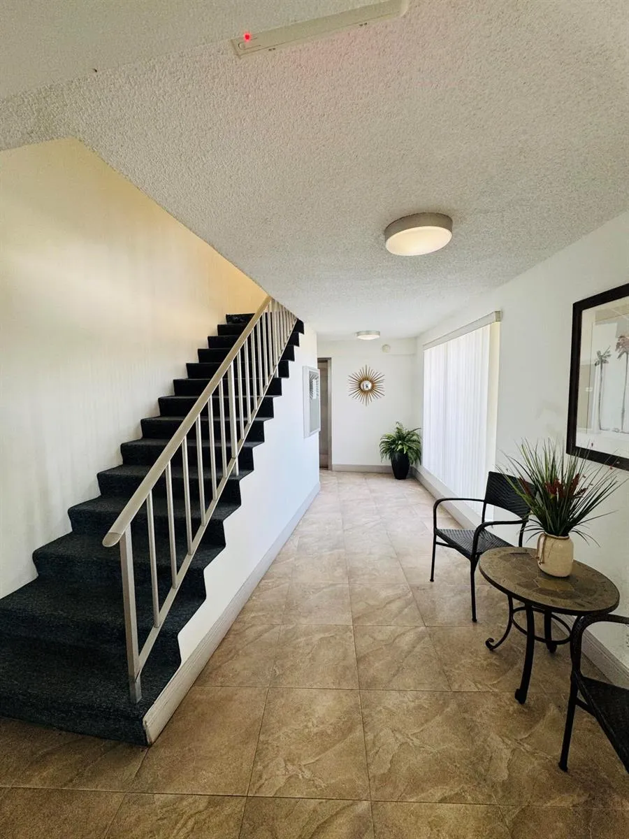 1527 S FLAGLER DRIVE #112F West Palm Beach, FL 33401