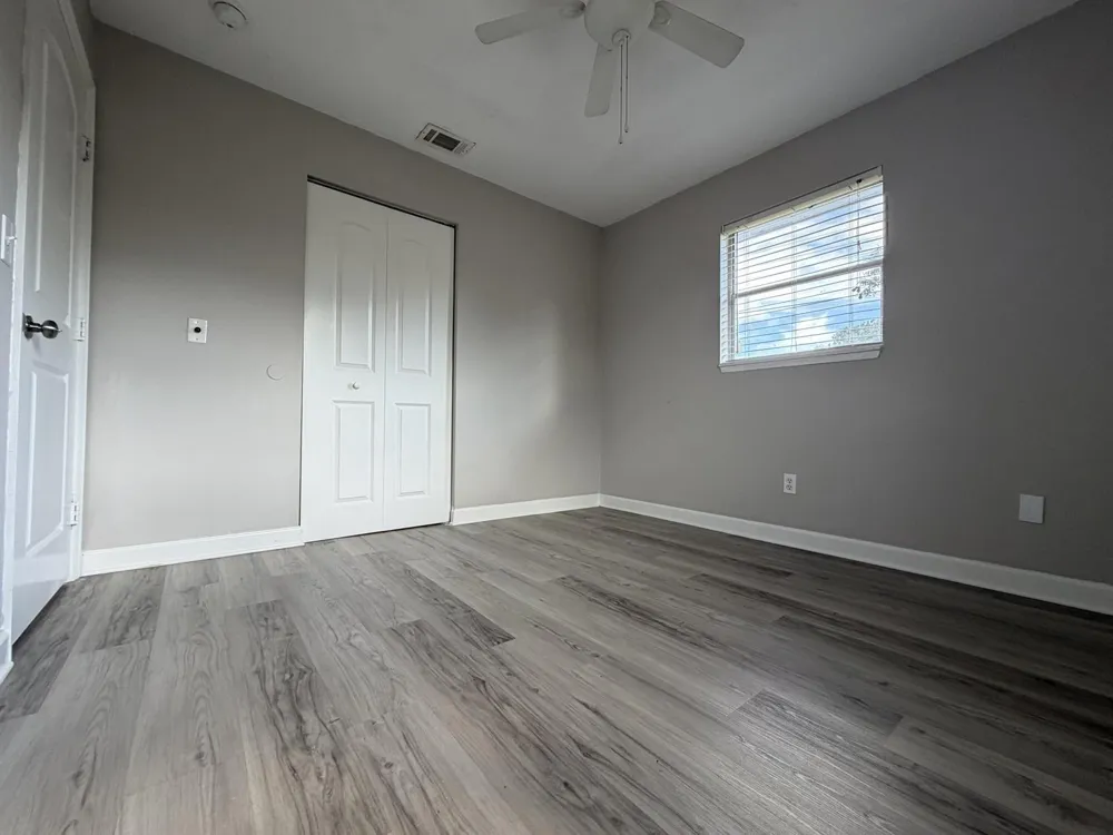 1633 SE ARAPAHO AVENUE Stuart, FL 34994