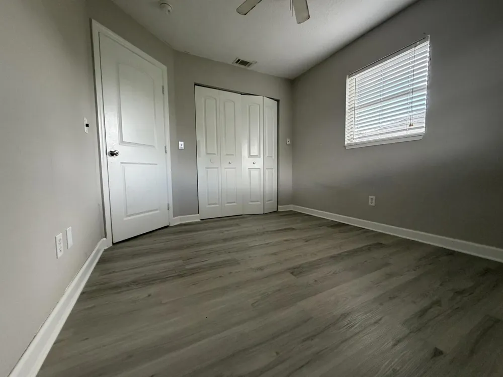 1633 SE ARAPAHO AVENUE Stuart, FL 34994