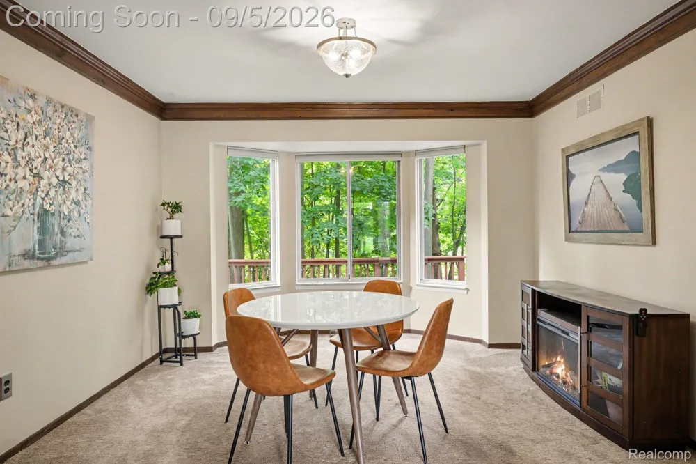 441 Pinehurst Drive Rochester Hills City, MI 48309