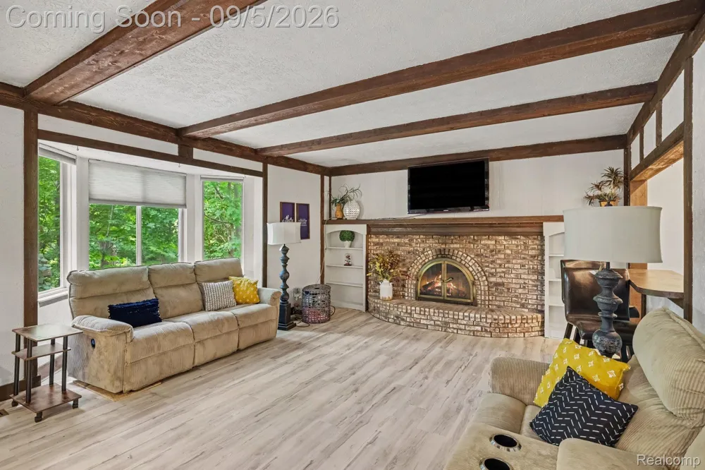 441 Pinehurst Drive Rochester Hills City, MI 48309
