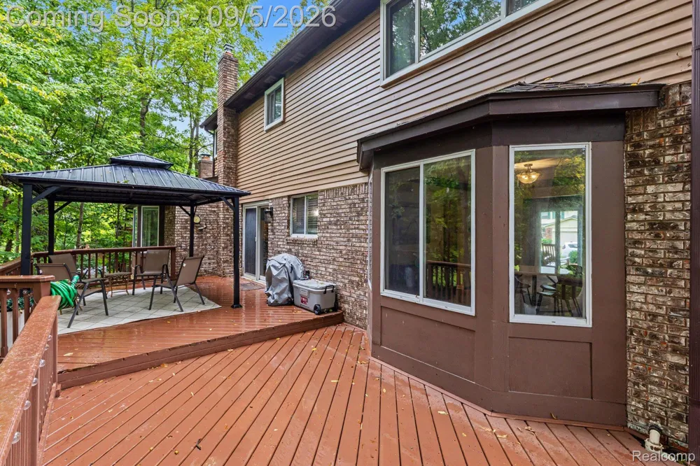 441 Pinehurst Drive Rochester Hills City, MI 48309