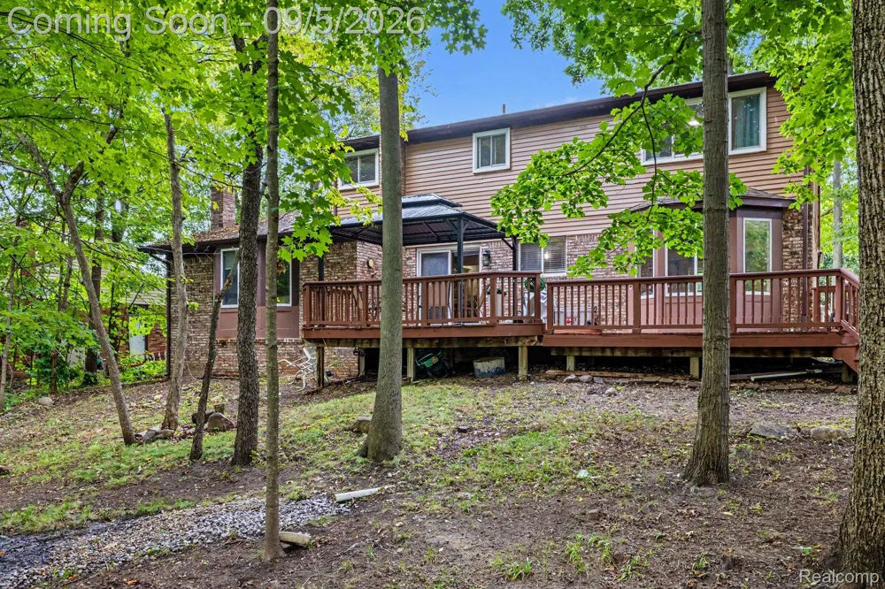 441 Pinehurst Drive Rochester Hills City, MI 48309
