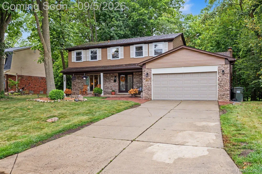 441 Pinehurst Drive Rochester Hills City, MI 48309