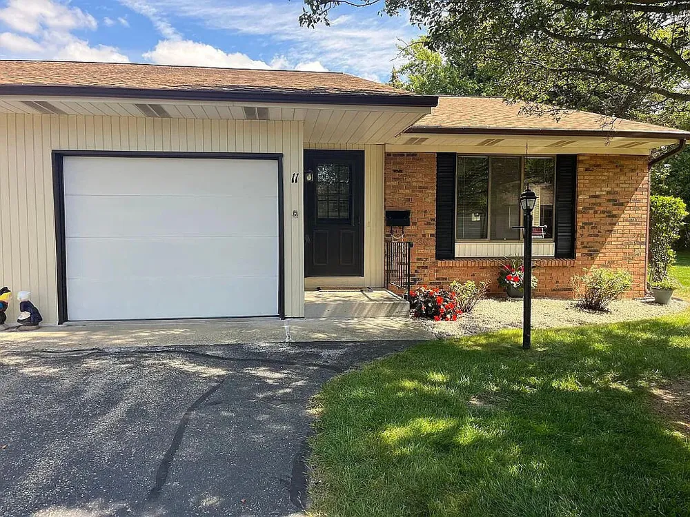 52 Old Mill Drive #11 Holland City, MI 49423