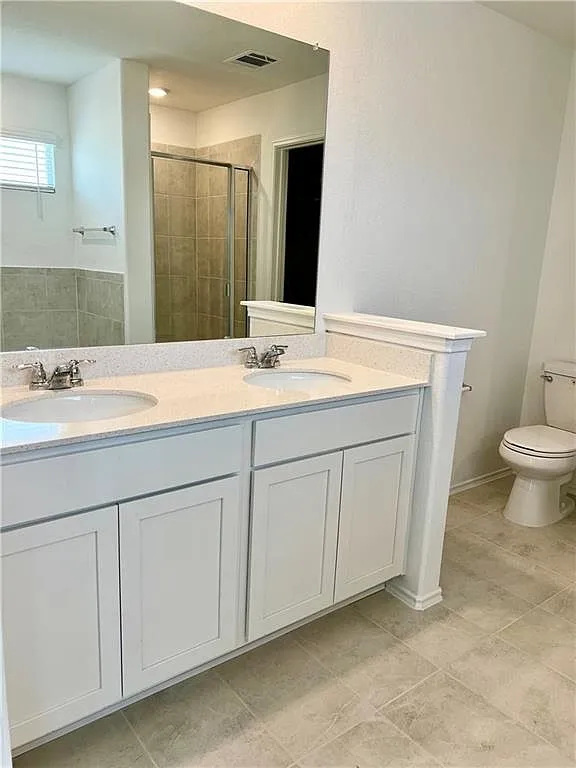 290 Silver Glen Drive Kyle, TX 78640