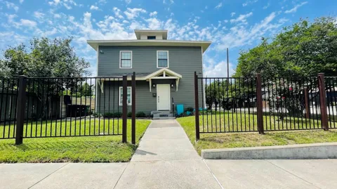 1502 Isabella Street