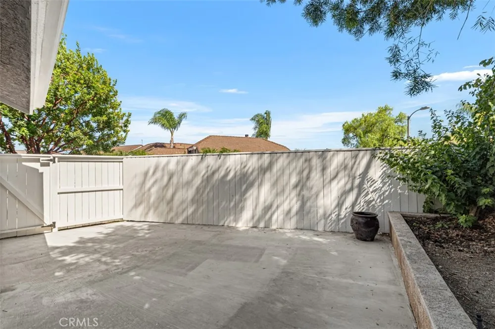 32 La Costa Court Laguna Beach, CA 92651