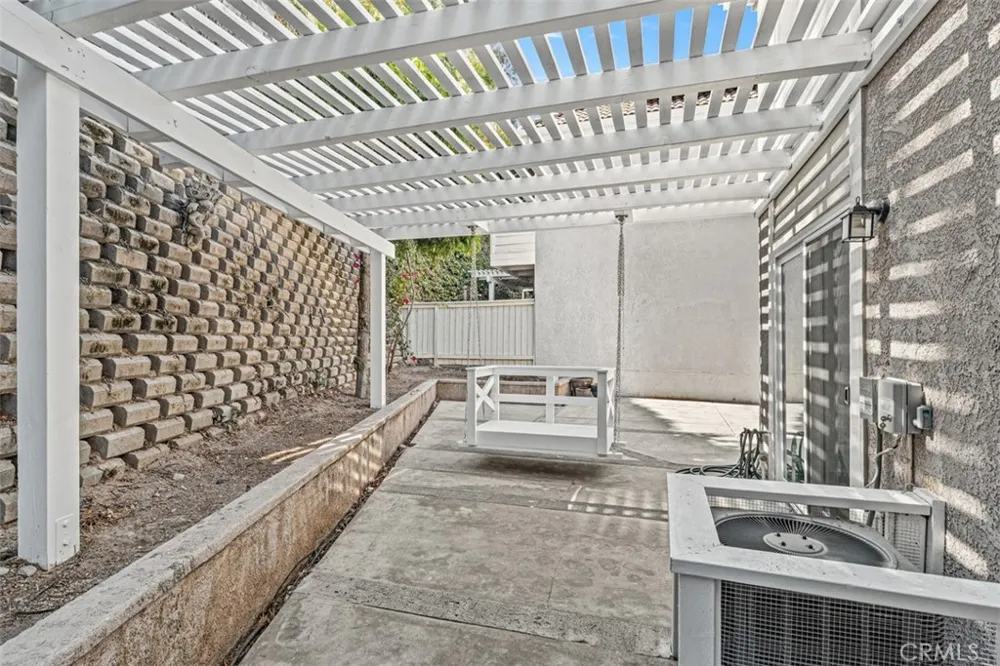 32 La Costa Court Laguna Beach, CA 92651