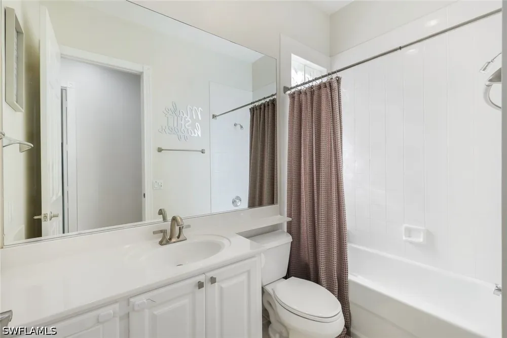 Eagle Ray Court Bonita Springs, FL 34135