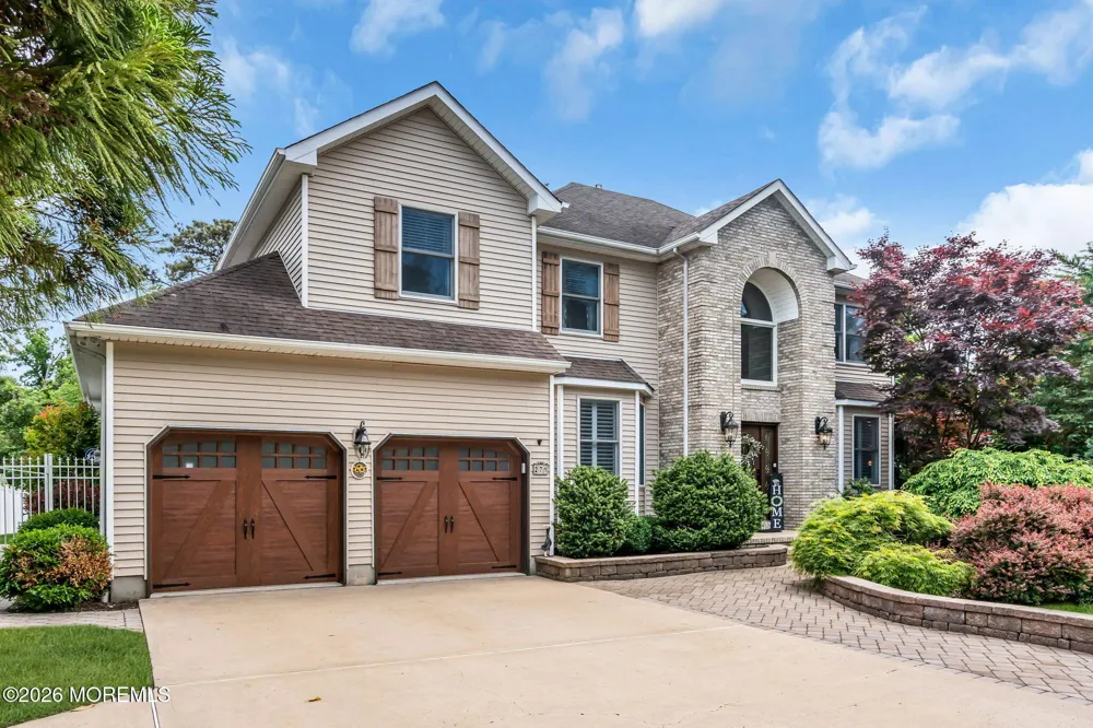 271 Kettle Creek Road Toms River, NJ 08753