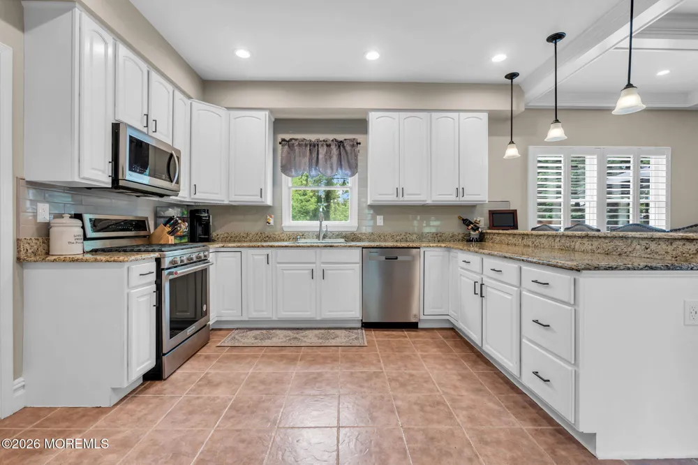 271 Kettle Creek Road Toms River, NJ 08753