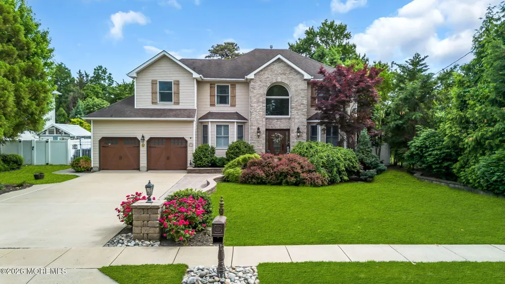271 Kettle Creek Road Toms River, NJ 08753