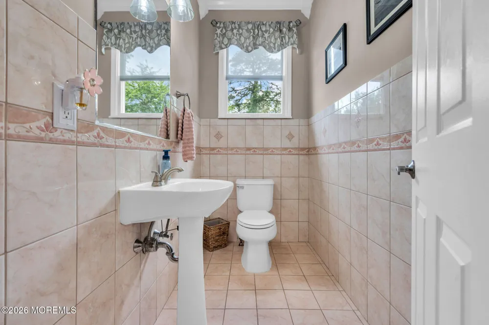 271 Kettle Creek Road Toms River, NJ 08753